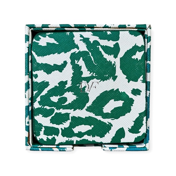RARE Diane Von Furstenberg DVF Home Green Cheetah Square Coasters w/Box Set of 4 - Picture 2 of 6